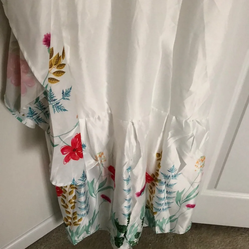 Floral Maxi Dress - Picture 7 of 11